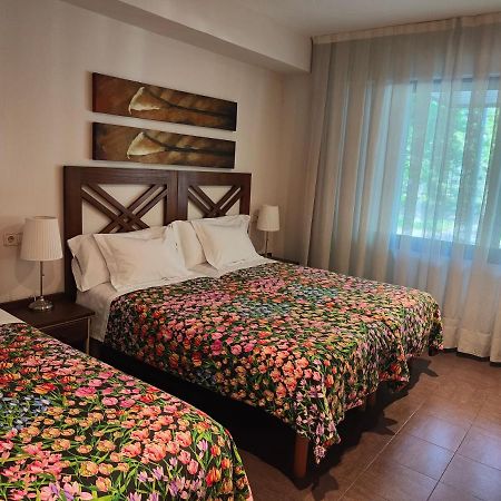 La Ciudadela Hotel Barcelona Bagian luar foto