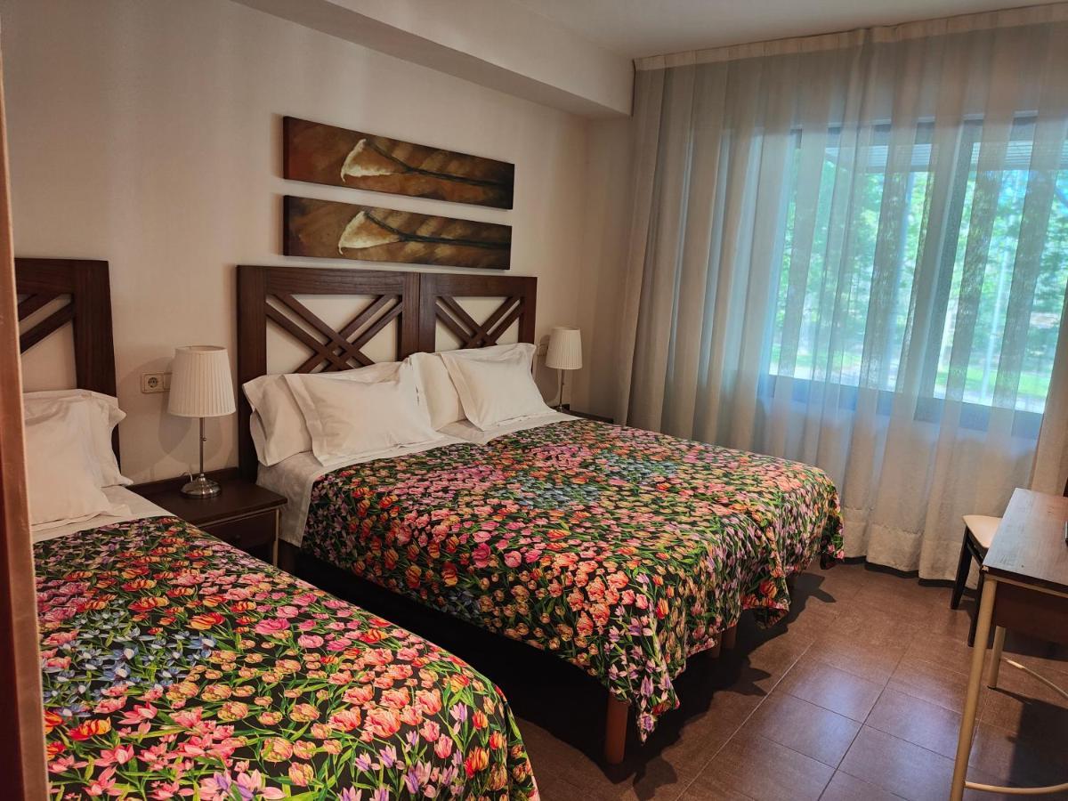 La Ciudadela Hotel Barcelona Bagian luar foto