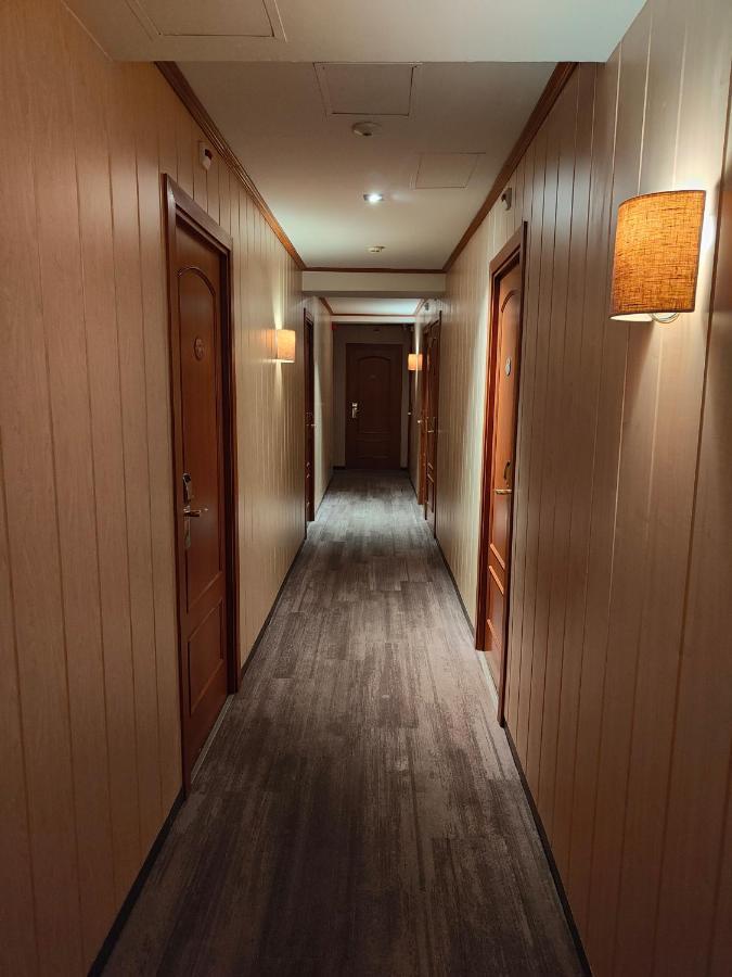 La Ciudadela Hotel Barcelona Bagian luar foto